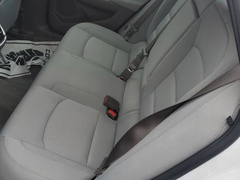 Used 2020 Chevrolet Malibu LT image 6