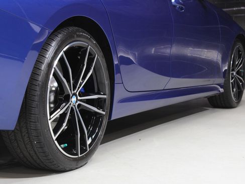 Used 2020 BMW M340i w/ Parking Assistance Package image 18