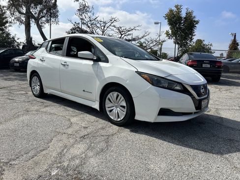 Used 2018 Nissan Leaf S w/ S Charge Package FWD image 2