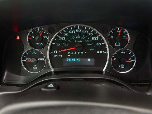 Used 2017 GMC Savana 3500 LT w/ LT Preferred Equipment Group image 19