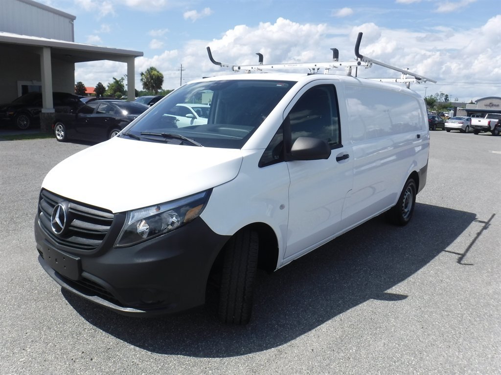 Used 2023 Mercedes-Benz Metris image 20