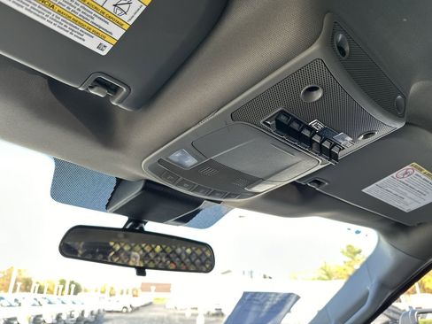 Used 2021 Ford F550 4x4 Regular Cab Super Duty image 20