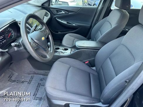 Used 2023 Chevrolet Malibu LS FWD image 14