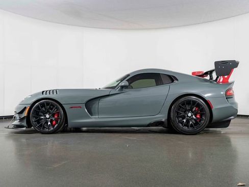 Used 2017 Dodge Viper GTC w/ ACR Package image 5