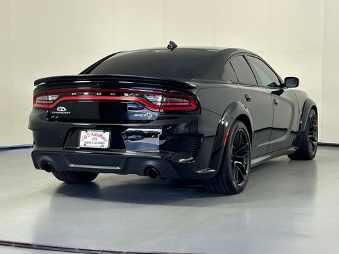 Used 2023 Dodge Charger SRT Hellcat w/ Harman/Kardon Audio Group RWD image 8