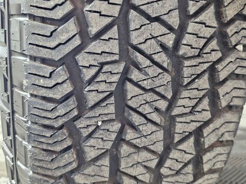 Used 2024 Nissan Frontier PRO-4X w/ Off-Road Protection Package image 11