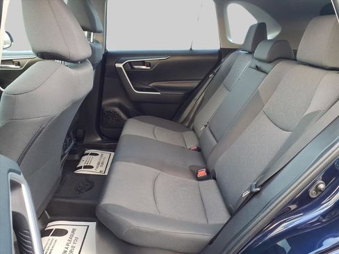 Used 2024 Toyota RAV4 XLE w/ Convenience Package image 10
