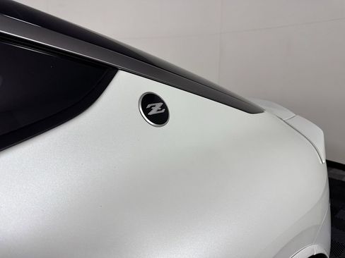 Used 2024 Nissan Z NISMO w/ Floor Mat Package RWD image 40