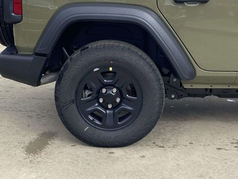 New 2026 Jeep Wrangler Unlimited Sport AWD/4WD image 33