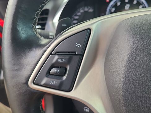 Used 2019 Chevrolet Corvette Stingray Convertible w/ Carbon Flash Badge Package RWD image 20