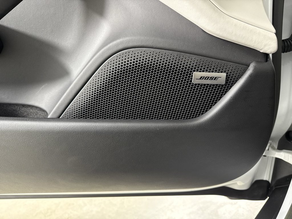 Certified 2023 Porsche Taycan 4S AWD/4WD image 35