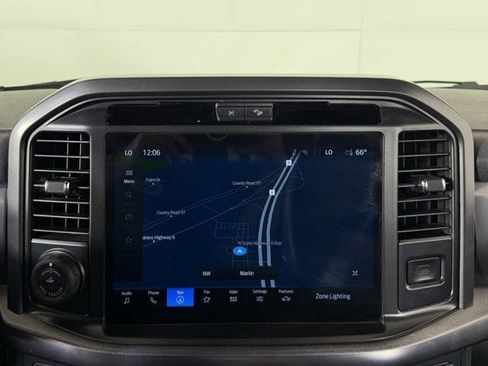 Used 2025 Ford F150 Lariat w/ Equipment Group 501A Mid image 12