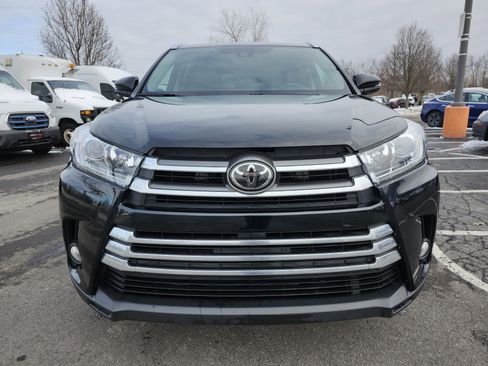 Used 2017 Toyota Highlander Limited image 13