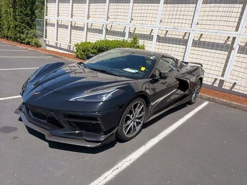 Used 2024 Chevrolet Corvette Stingray Preferred Conv w/ Z51 Performance Package RWD image 3