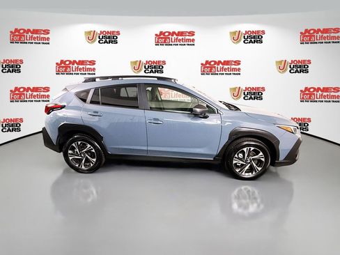 Certified 2025 Subaru Crosstrek 2.0i Premium image 17