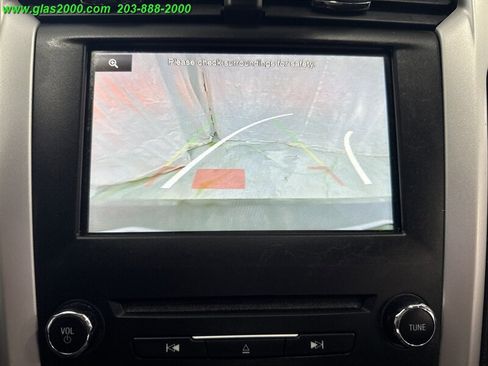 Used 2016 Ford Fusion SE image 17