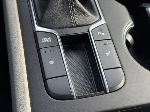 Used 2020 Kia Sedona EX image 21