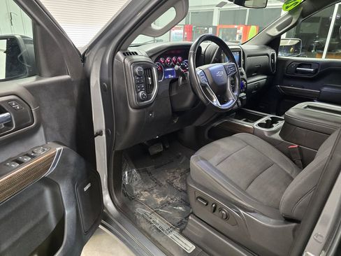 Used 2021 Chevrolet Silverado 1500 LT Trail Boss w/ Convenience Package II AWD/4WD image 17