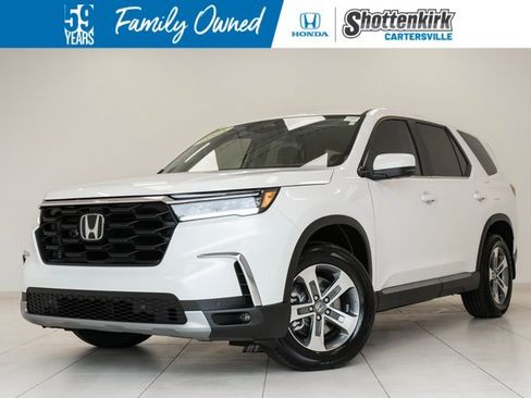 Used 2025 Honda Pilot EX-L image 1