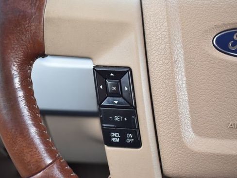 Used 2012 Ford F150 King Ranch w/ Max Trailer Tow Pkg image 25