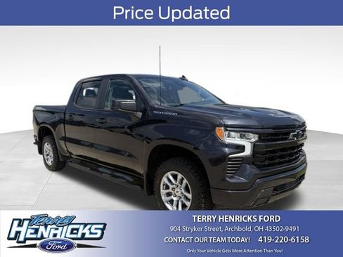 Used 2023 Chevrolet Silverado 1500 RST AWD/4WD image 1