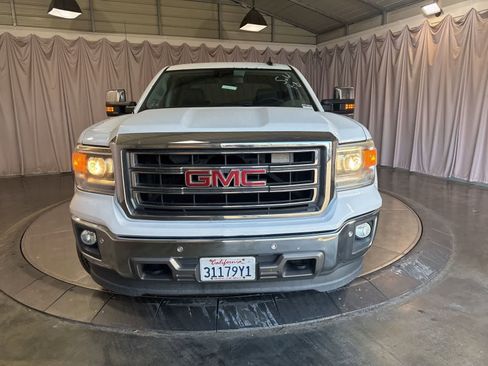 Used 2015 GMC Sierra 1500 SLT w/ SLT Crew Cab Value Package image 2