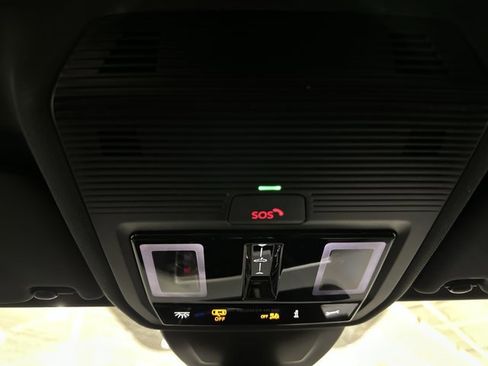 New 2025 Volkswagen GTI SE image 33