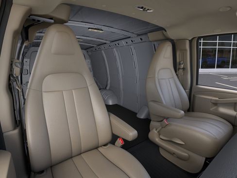 New 2026 Chevrolet Express 2500 image 16