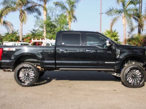 Used 2018 Ford F350 Platinum w/ Platinum Ultimate Package image 13