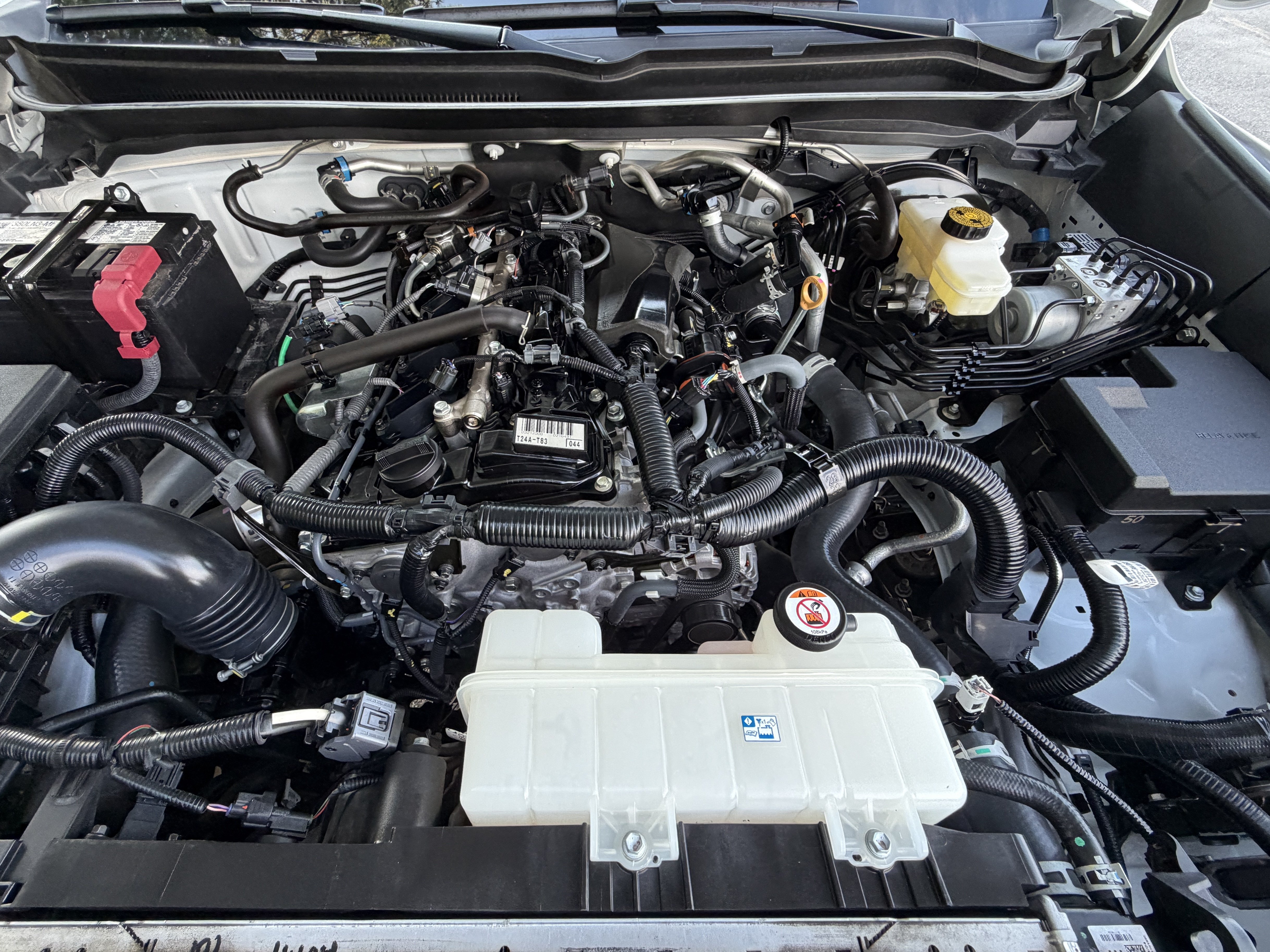 Used 2024 Toyota Tacoma SR RWD image 11