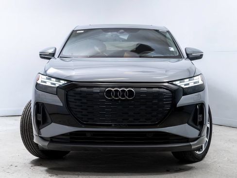 Used 2023 Audi Q4 e-tron Prestige w/ Black Optic Package AWD/4WD image 10