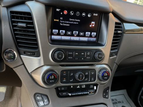 Used 2016 GMC Yukon XL Denali w/ Open Road Package AWD/4WD image 13