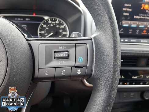 Used 2023 Nissan Rogue SV AWD/4WD image 22