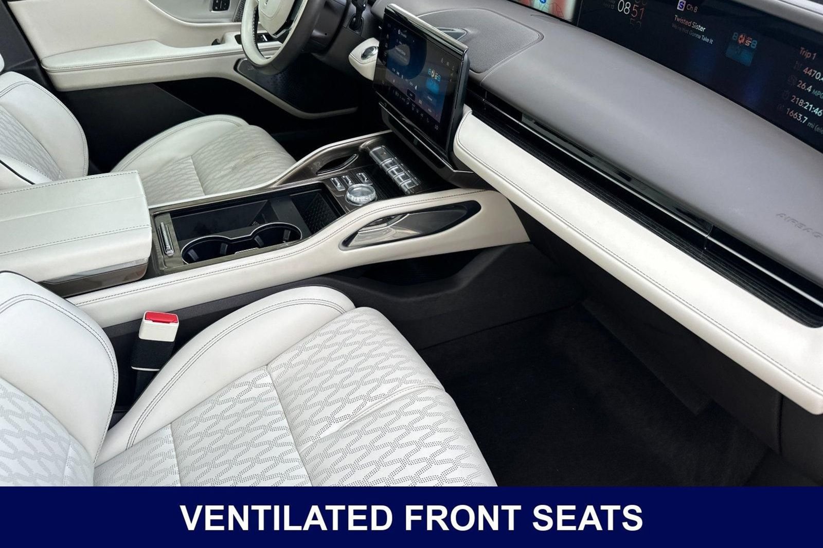 Used 2024 Lincoln Nautilus Black Label AWD/4WD image 19