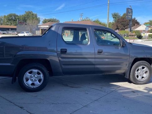 Used 2013 Honda Ridgeline RT image 4