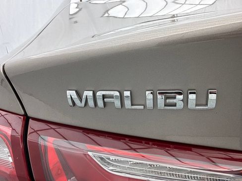 Used 2024 Chevrolet Malibu LT FWD image 10