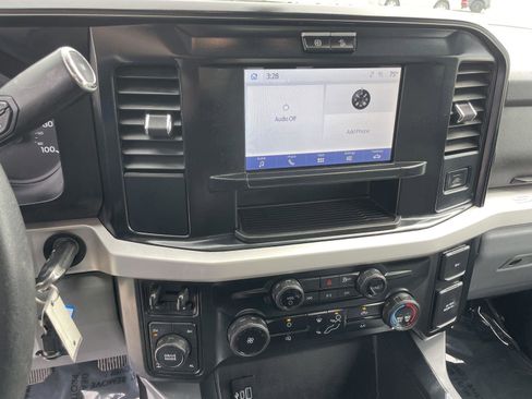 Used 2025 Ford F250 XLT w/ FX4 Off-Road Package AWD/4WD image 14