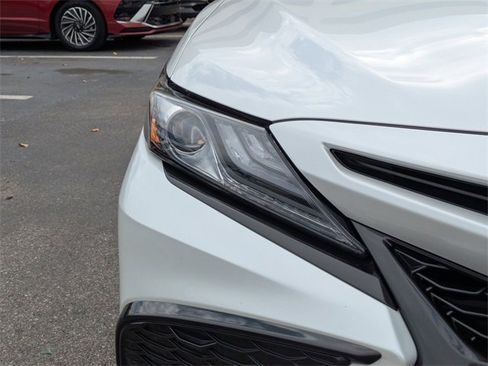 Used 2023 Toyota Camry XSE image 8