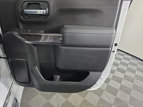 Used 2021 Chevrolet Silverado 1500 LTZ w/ Technology Package image 33