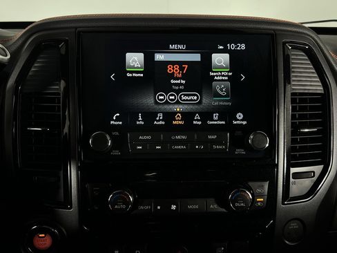 Used 2024 Nissan Titan PRO-4X w/ Pro-4x Utility Package image 22