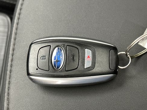 Used 2026 Subaru Outback Premium AWD/4WD image 39