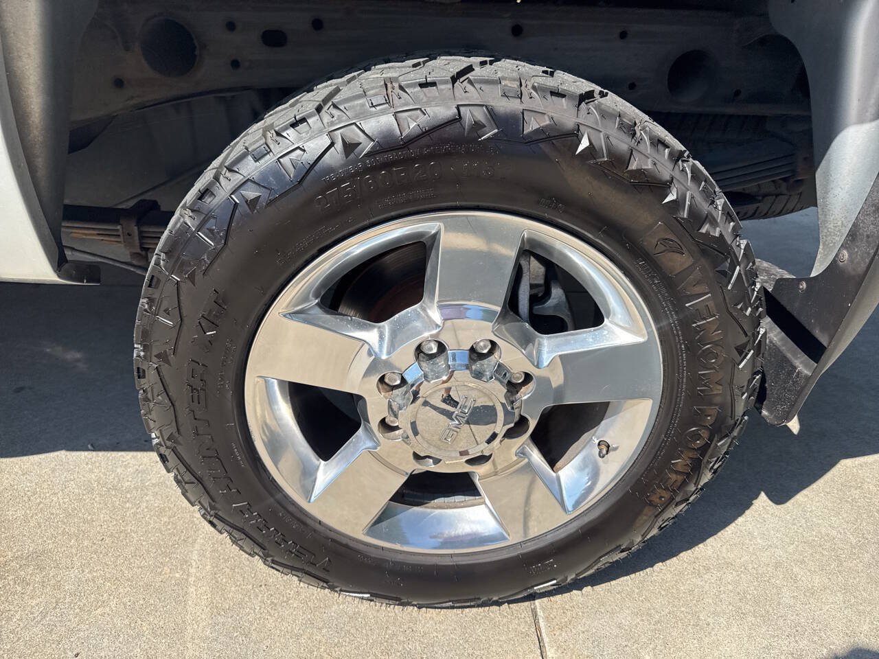 Used 2012 GMC Sierra 2500 SLE w/ SLE Preferred Package AWD/4WD image 25