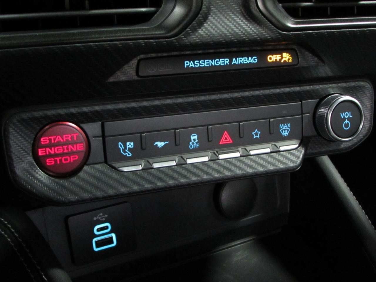 New 2026 Ford Mustang Dark Horse SC w/ Carbon Fiber Exterior Package RWD image 31