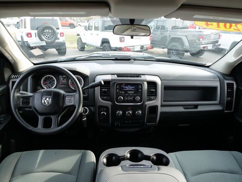Used 2014 RAM 1500 Express image 15