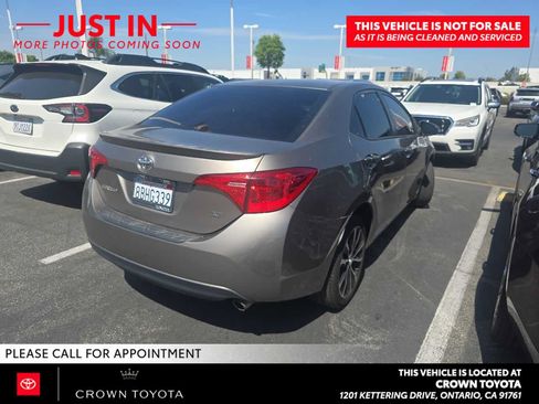 Used 2018 Toyota Corolla SE w/ Protection Package FWD image 2