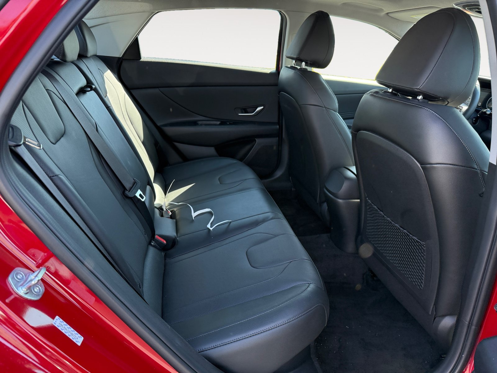 Used 2023 Hyundai Elantra Limited FWD image 18