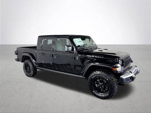 New 2025 Jeep Gladiator Willys image 4