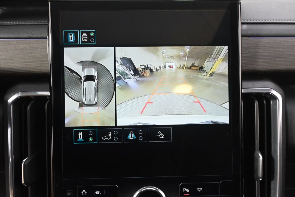 Used 2024 GMC Acadia Denali w/ LPO, Floor Liner Package AWD/4WD image 31