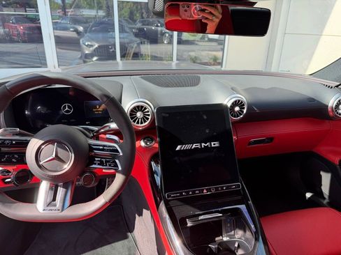 Certified 2024 Mercedes-Benz SL 43 AMG image 10