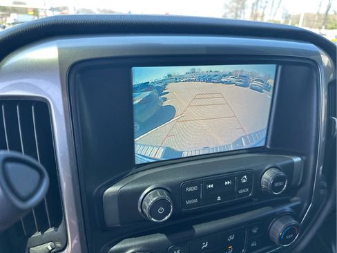 Used 2019 Chevrolet Silverado 1500 LT image 6